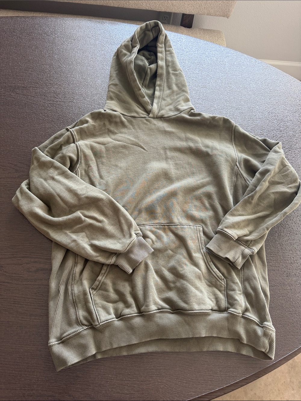 Aerie sweatshirt